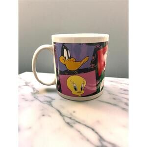 Vintage Looney Tunes Ceramic Mug Cup Coffee Tea Bugs Tweety Daffy Sylvester
